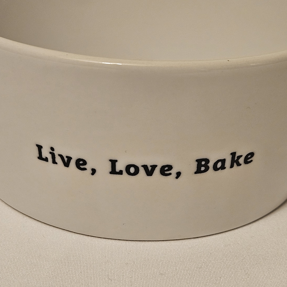 Live, Love, Bake Ceramic Baking Dish NEW - Picture 2 of 5